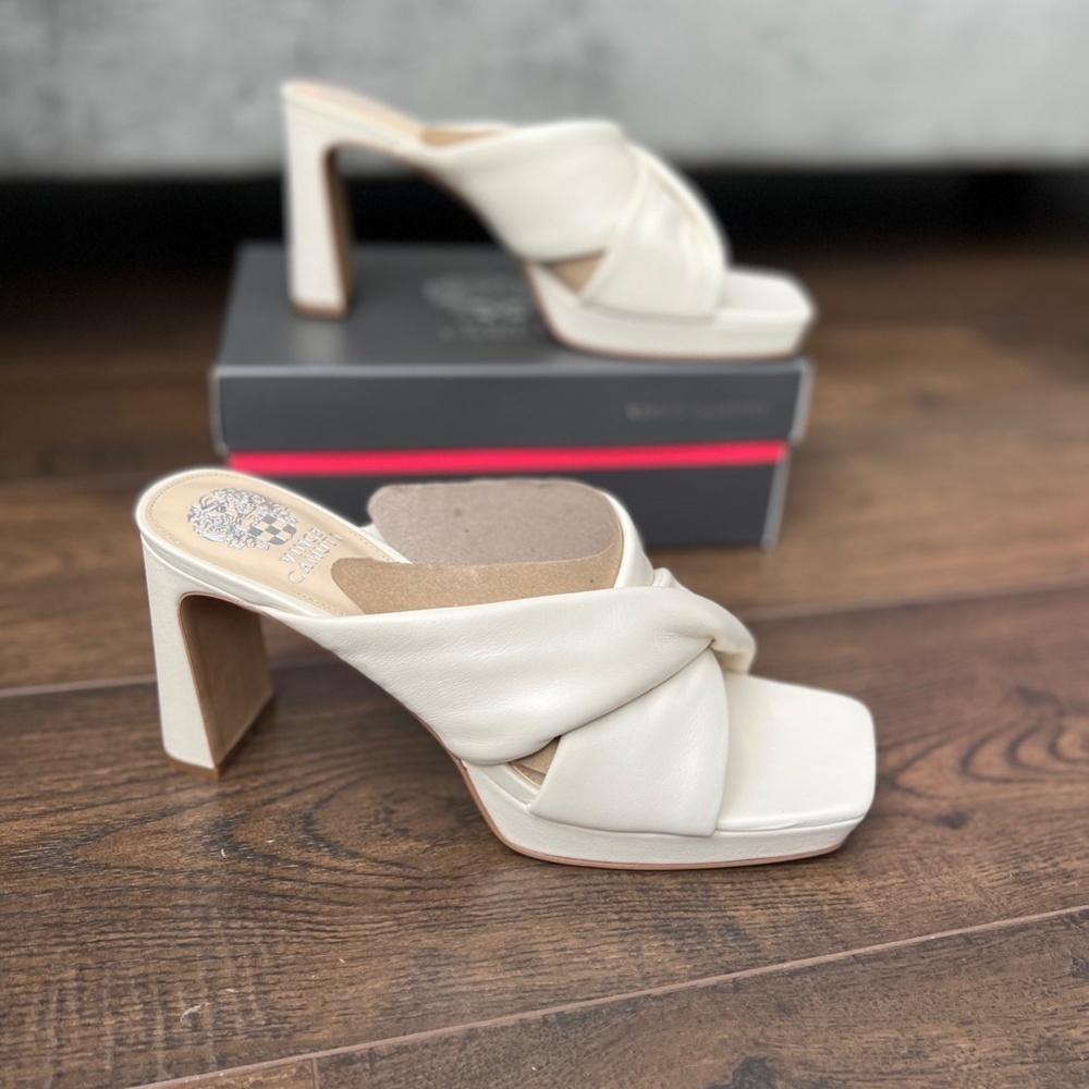 Vince Camuto *New* Elmindi Leather Crossband Platform Sandal - Beige